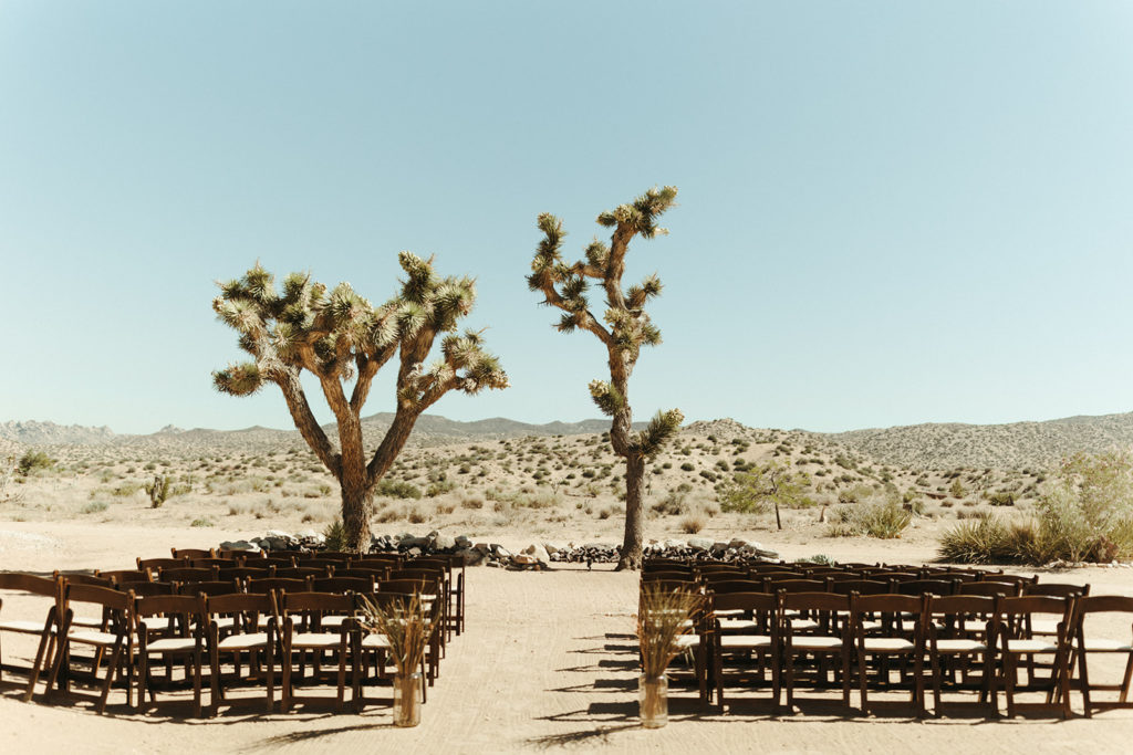 Joshua Tree elopement ceremony with chairs