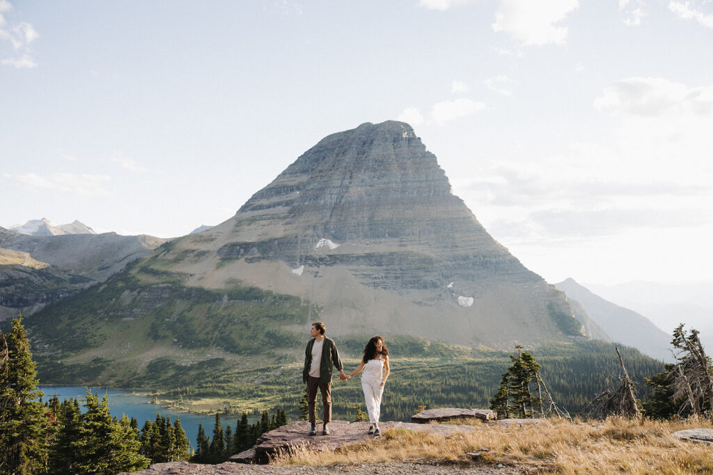 couples adventure at Glacier National park